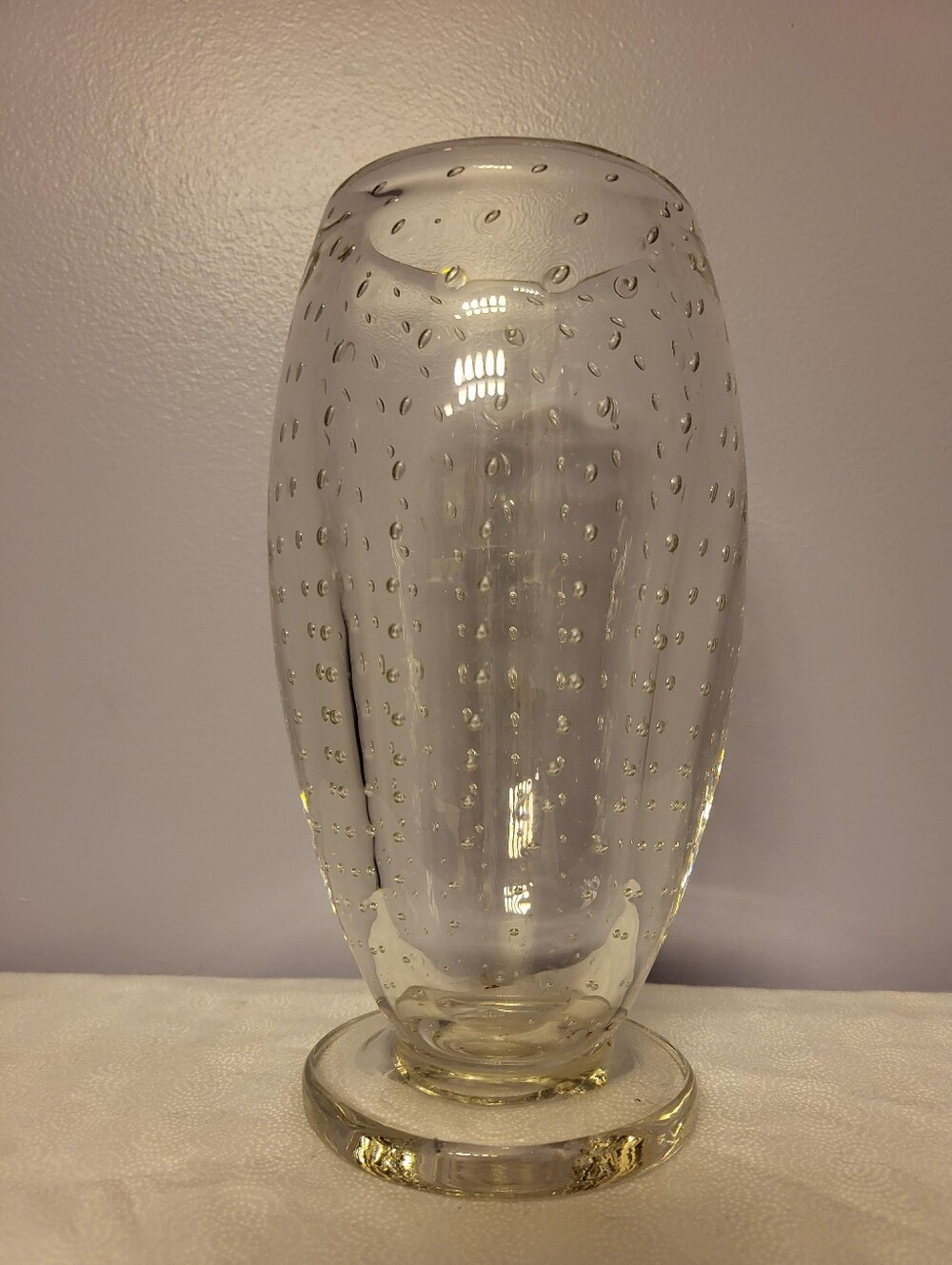 Murano Italian Clear Glass 8 Inch Vase With Controlled Bubbles And 3.12 Lbs